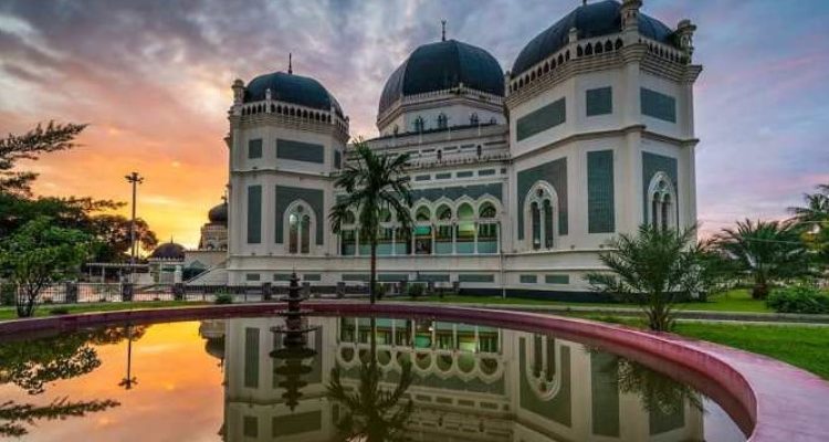 5 Masjid Terbaik Di Kota Medan Versi Kami